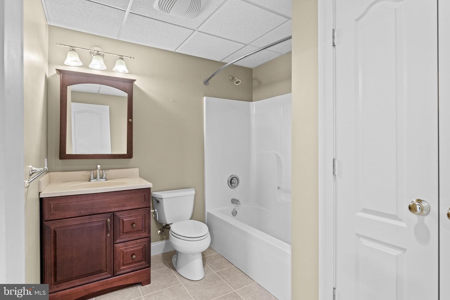 14 Sloan Road photo 31