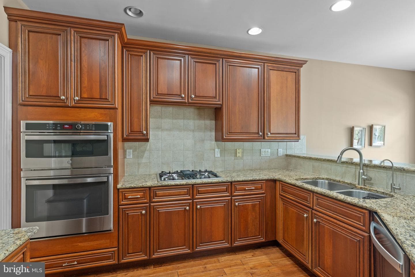 14 Sloan Road photo 54