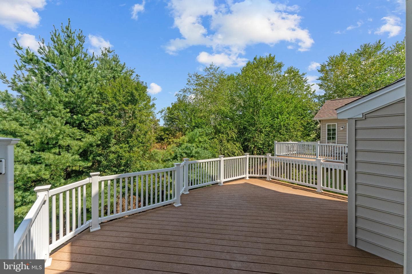 14 Sloan Road photo 73