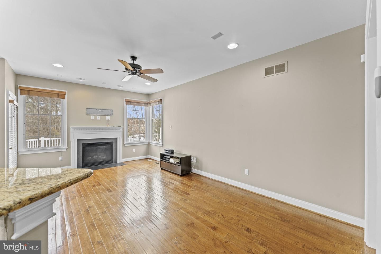 14 Sloan Road photo 9