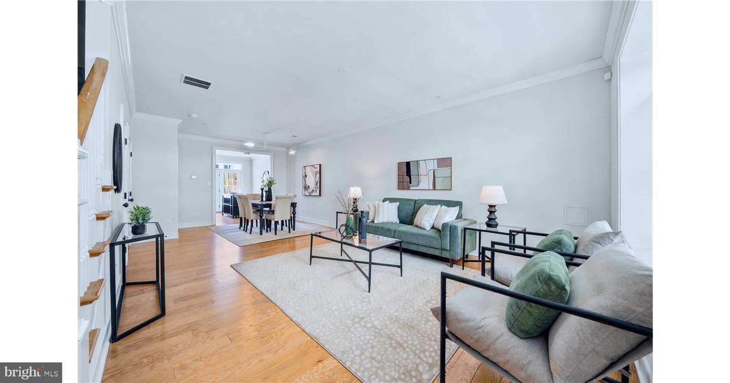 607 W Mulberry Street photo 4