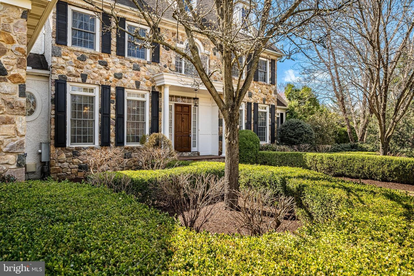 403 Woodale Drive photo 9