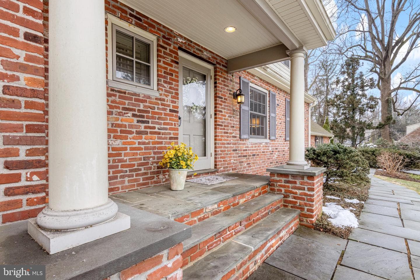 152 Hunters Lane photo 4