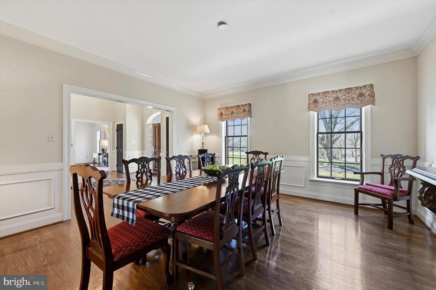 50 Howson Lane photo 11