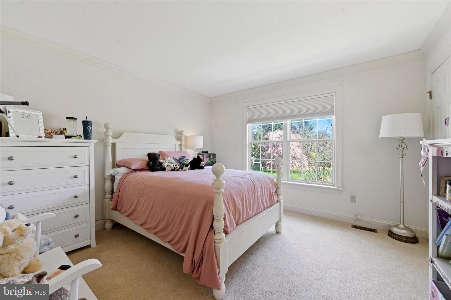 50 Howson Lane photo 49