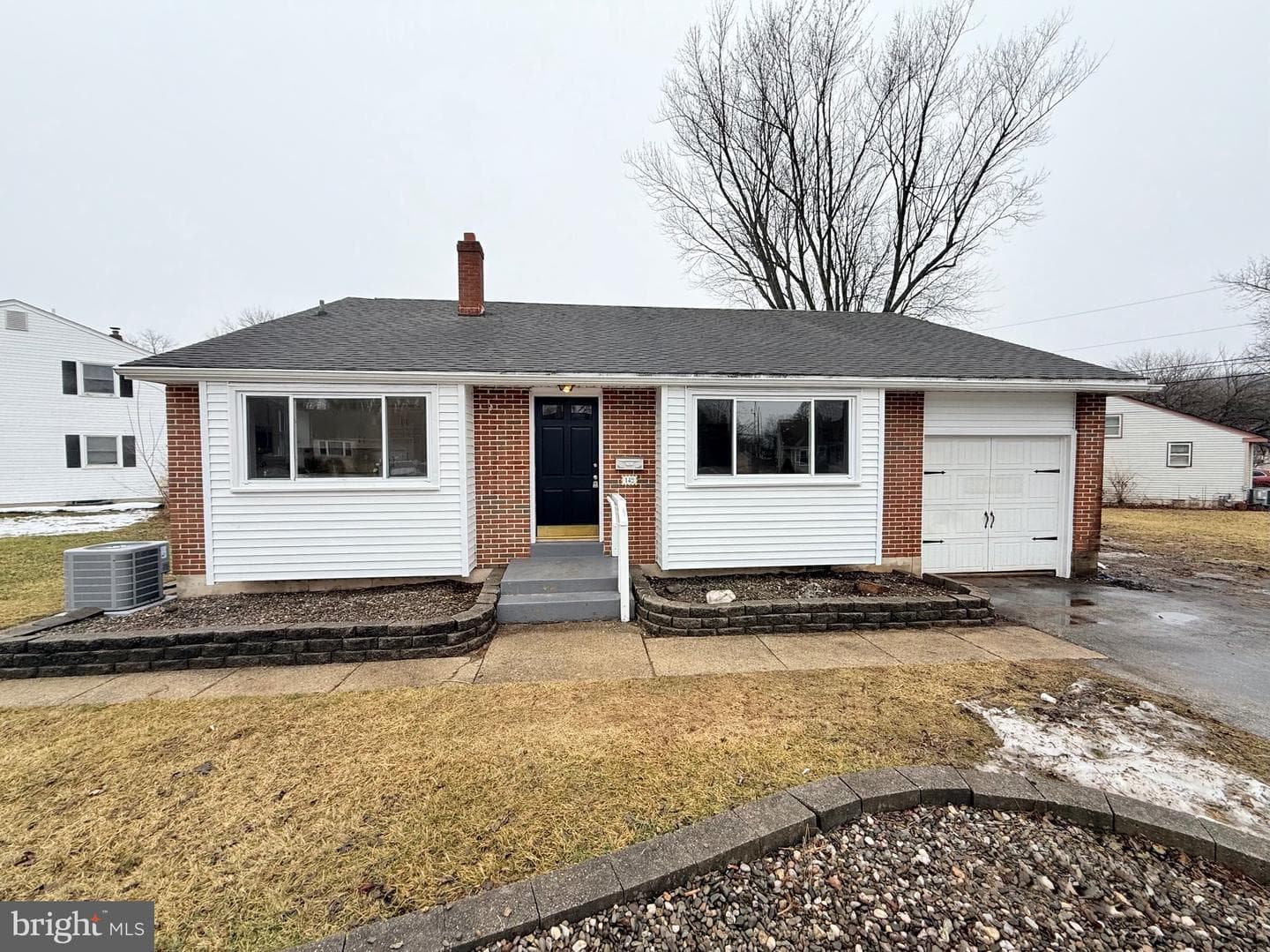 149 Lake Drive