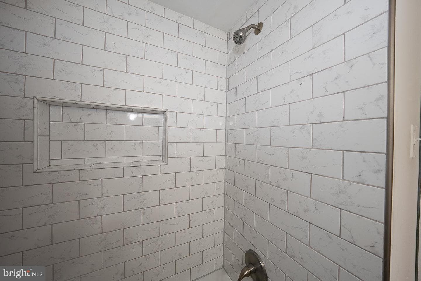 329 Saint James Road photo 26