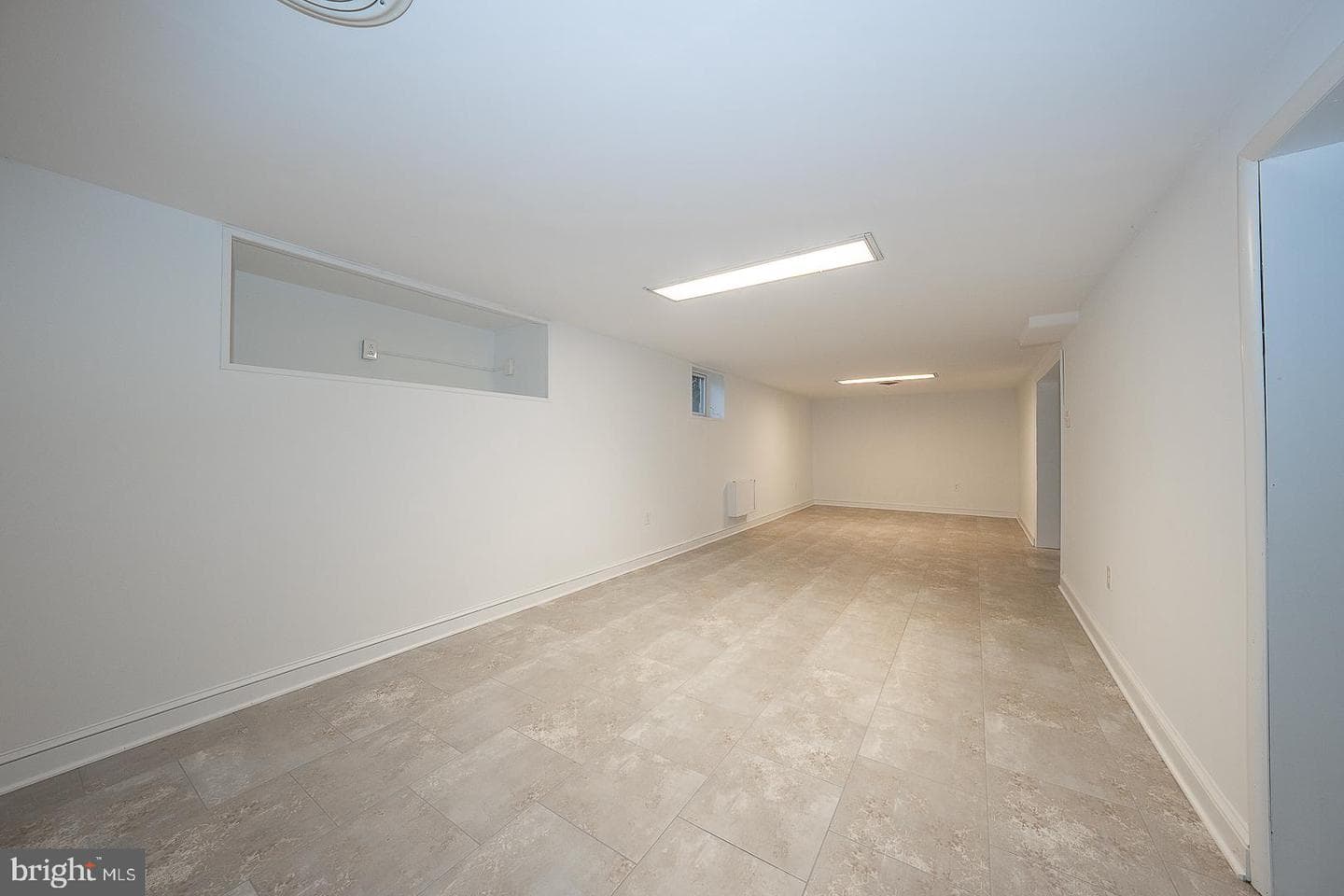 329 Saint James Road photo 32
