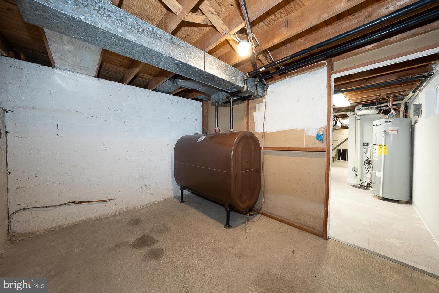329 Saint James Road photo 40