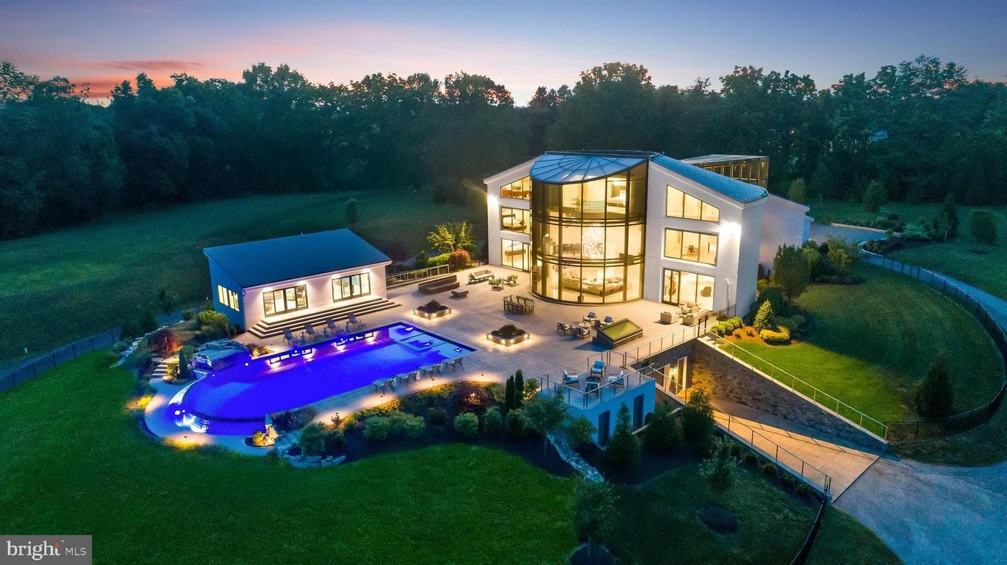 1245 S Creek Road, West Chester
