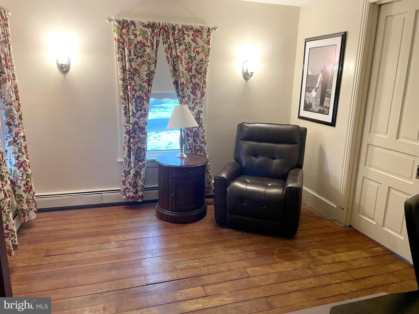 245 Maple Street photo 5