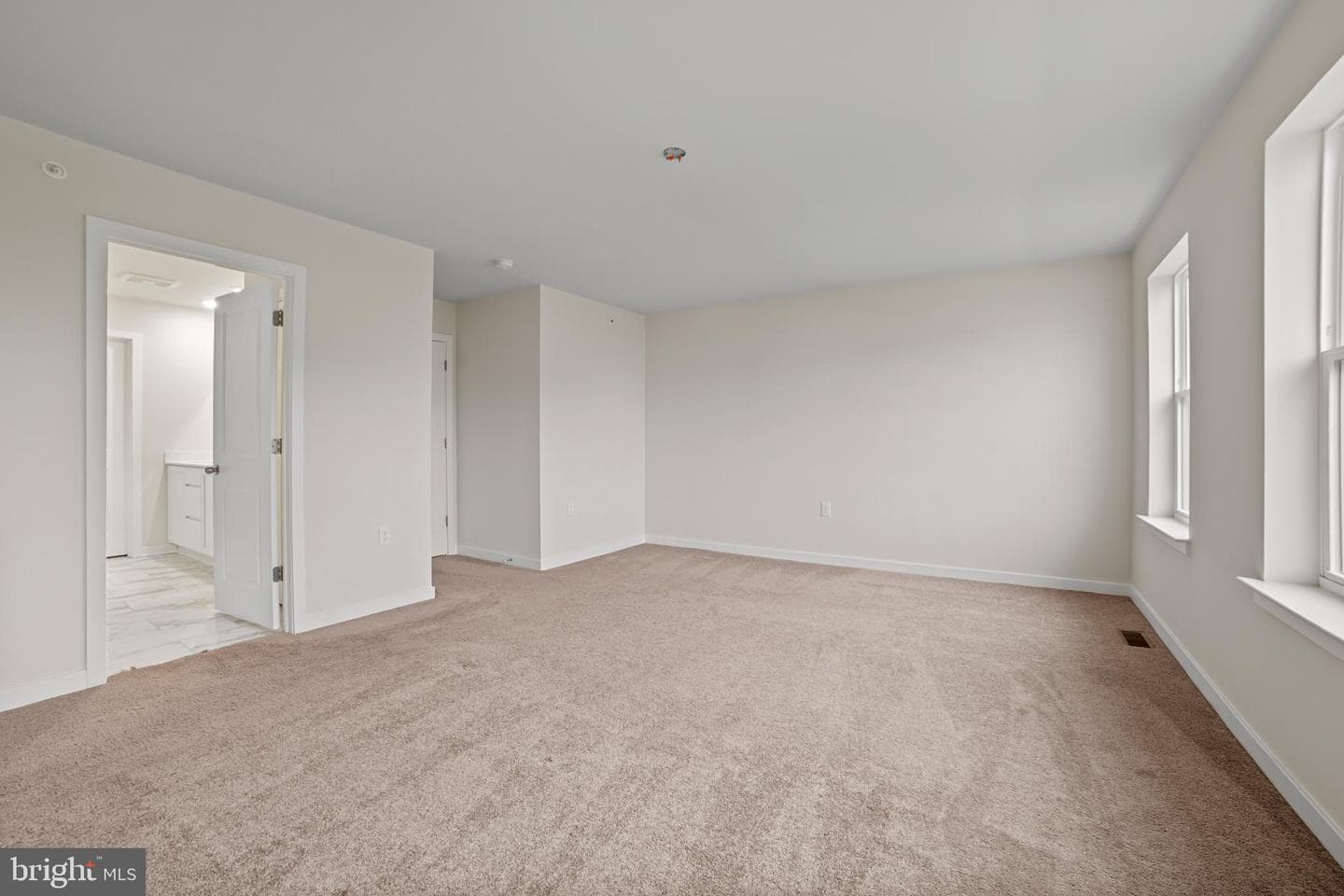 56 Painters Way photo 27
