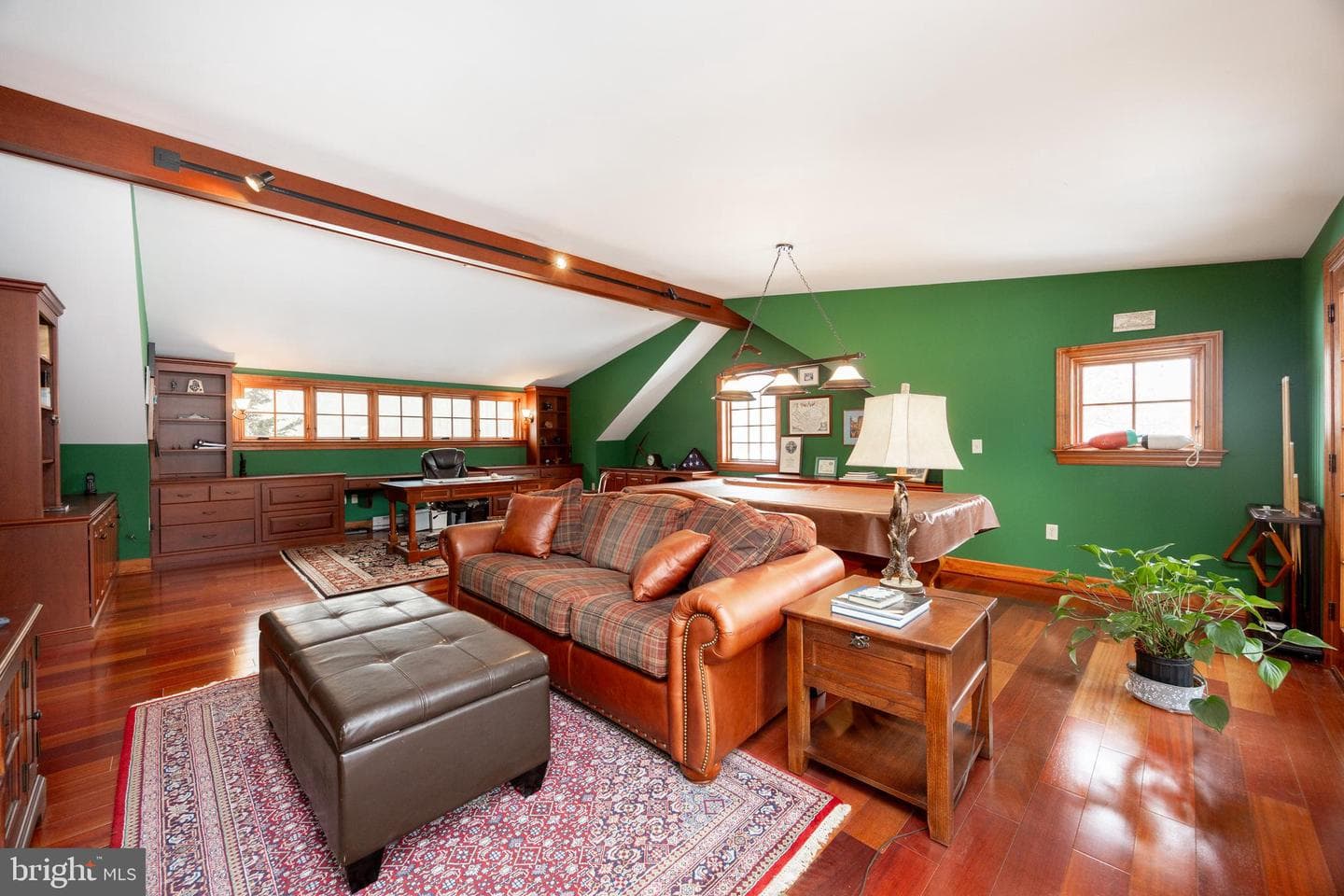 21 Lexington Manor photo 63