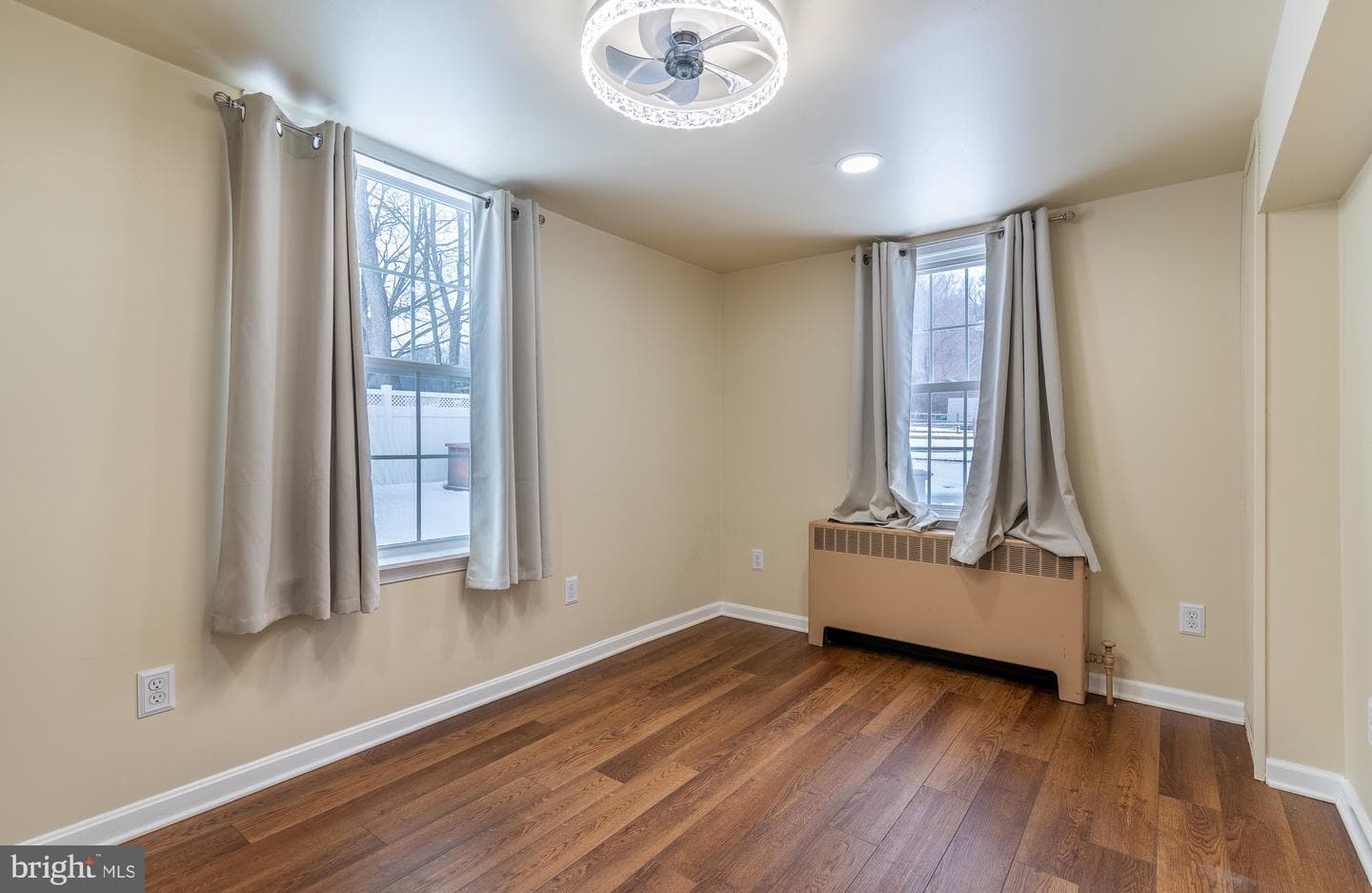 215 Hopewell Road photo 15