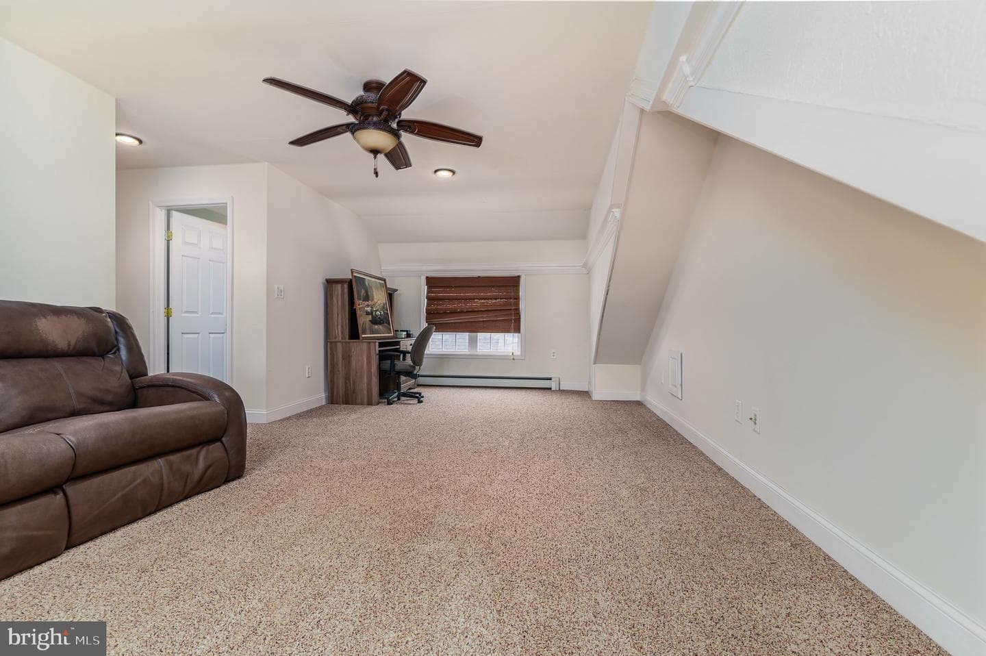 215 Hopewell Road photo 19