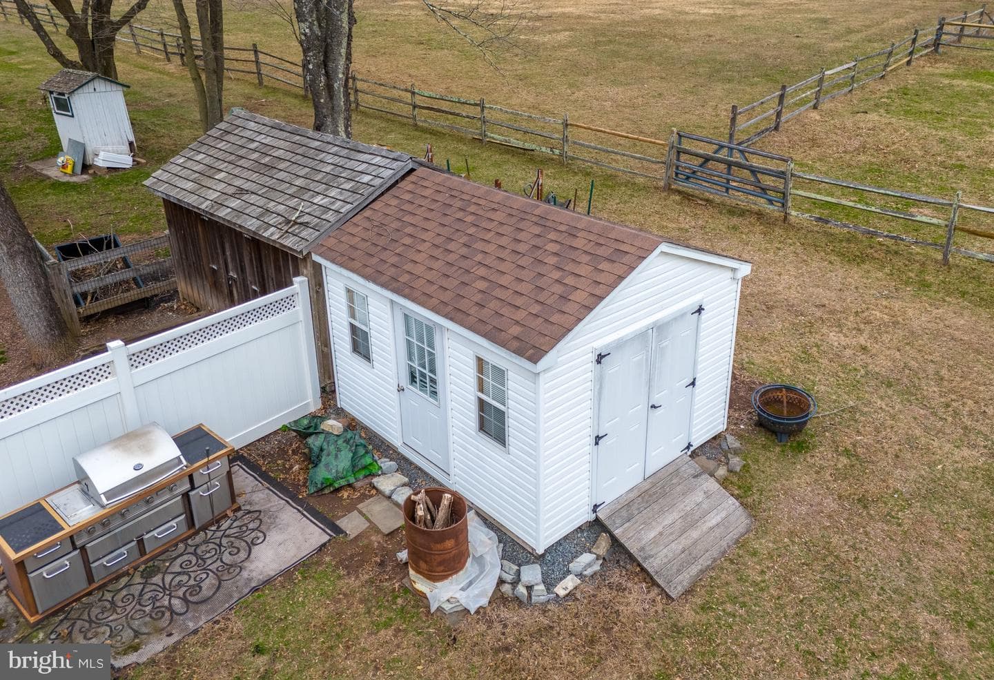 215 Hopewell Road photo 8
