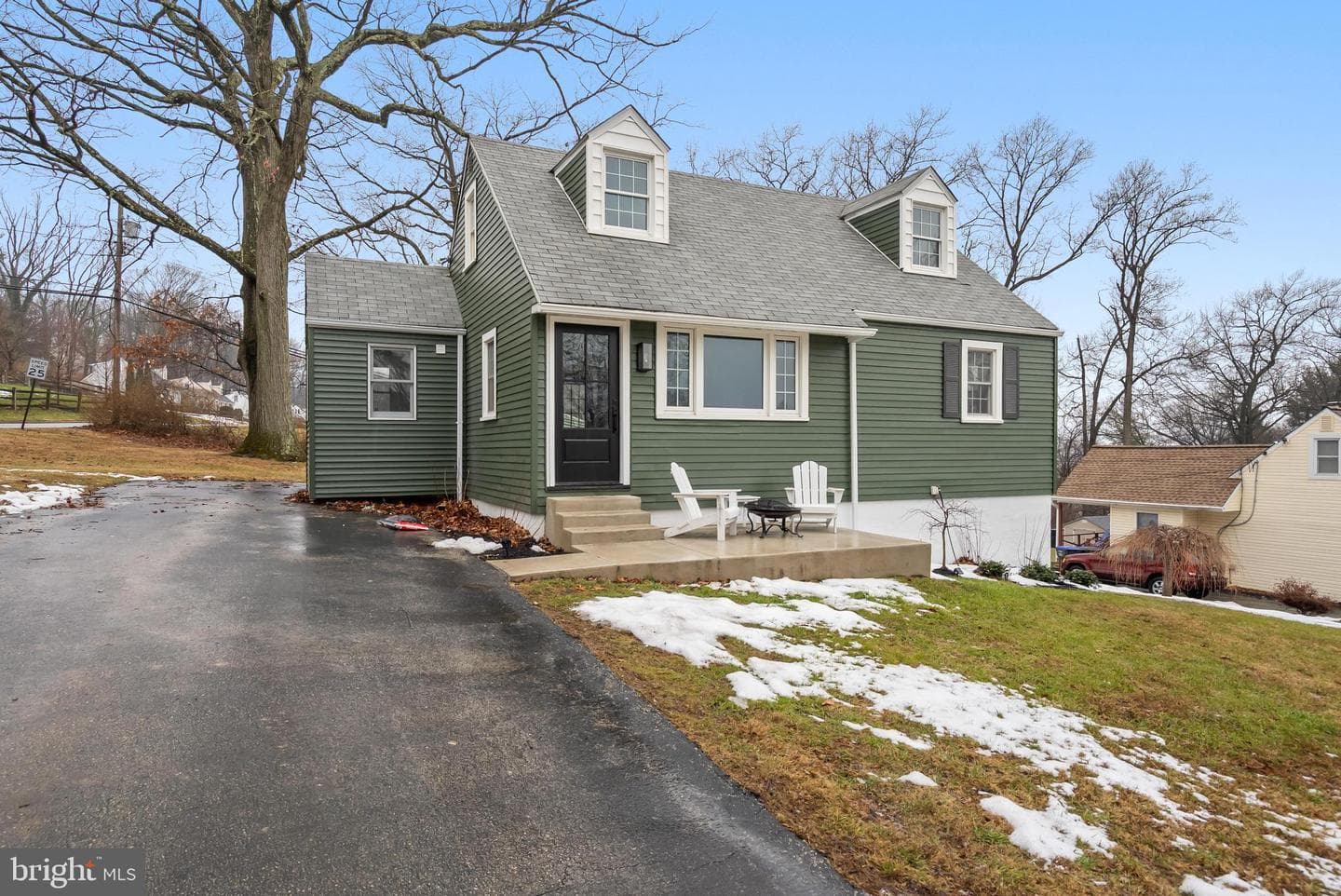 12 Longview Road photo 2