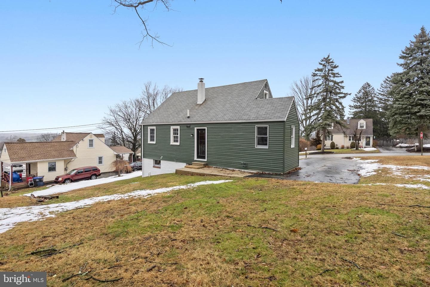 12 Longview Road photo 40