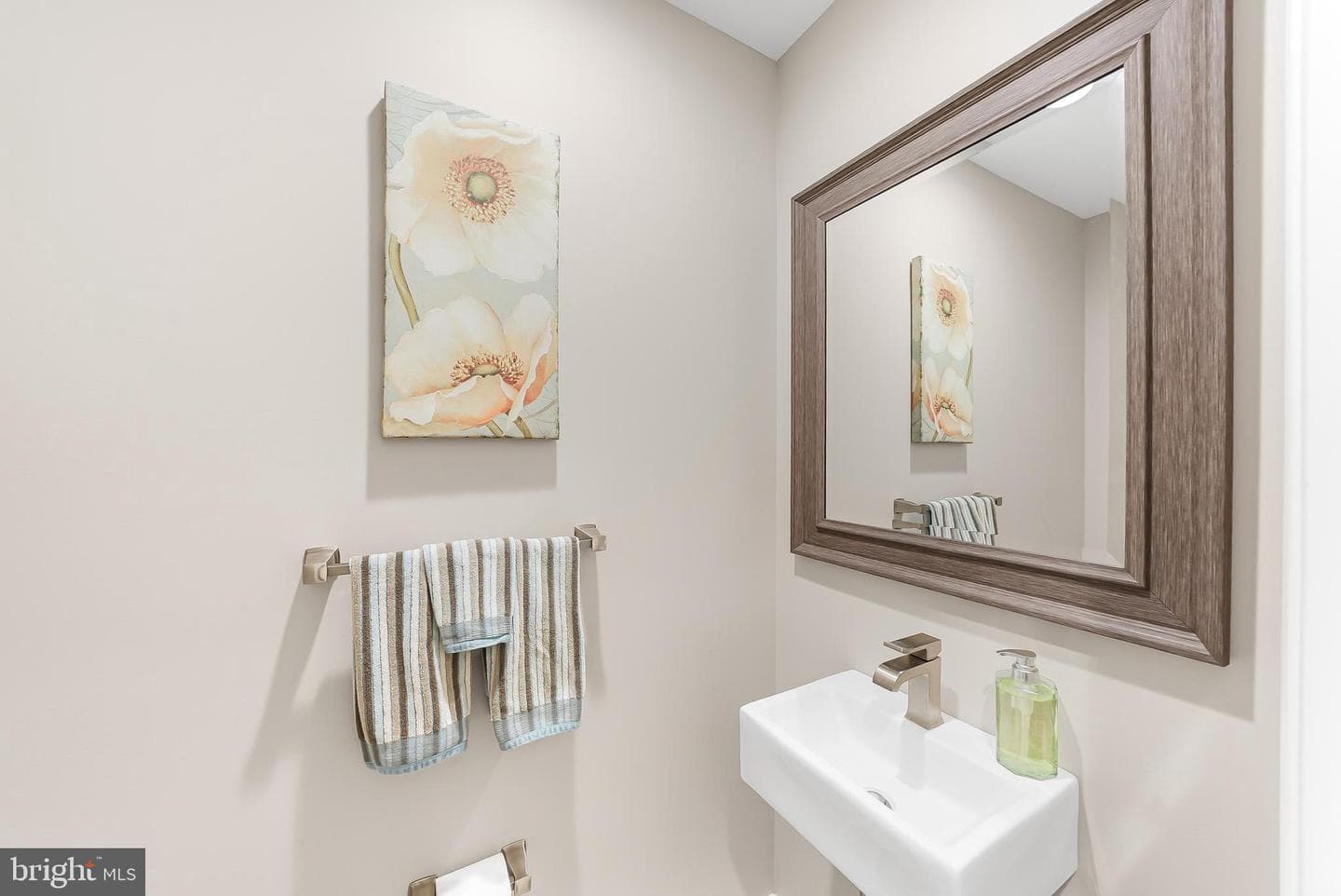 535 Webb Road photo 20