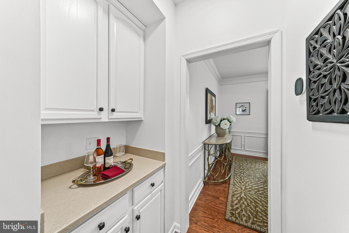 403 Lilac Drive photo 12