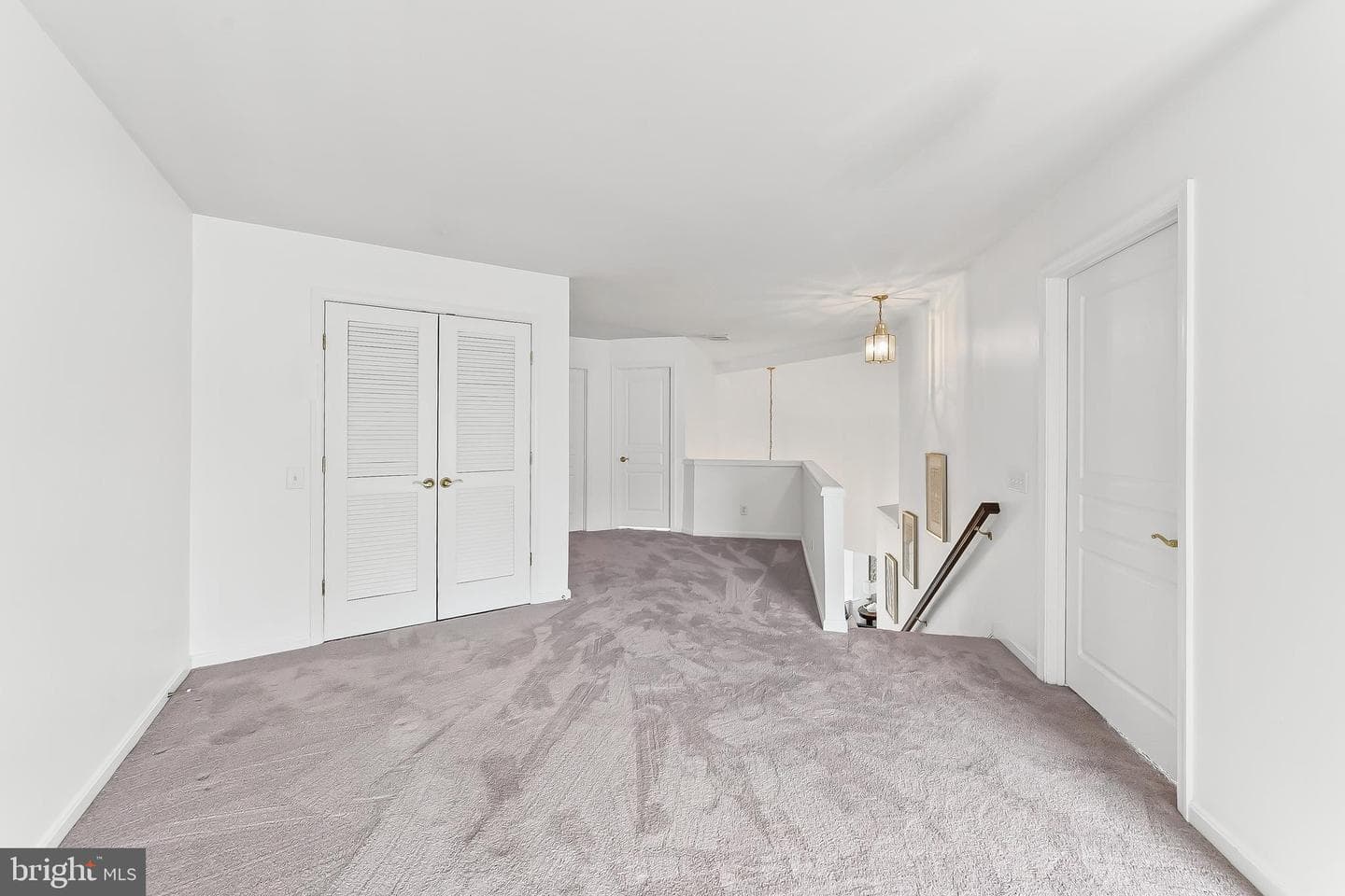 403 Lilac Drive photo 29