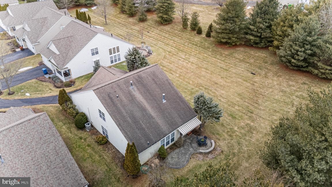 108 Petunia Drive photo 29