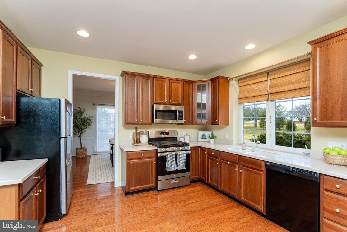 108 Petunia Drive photo 4