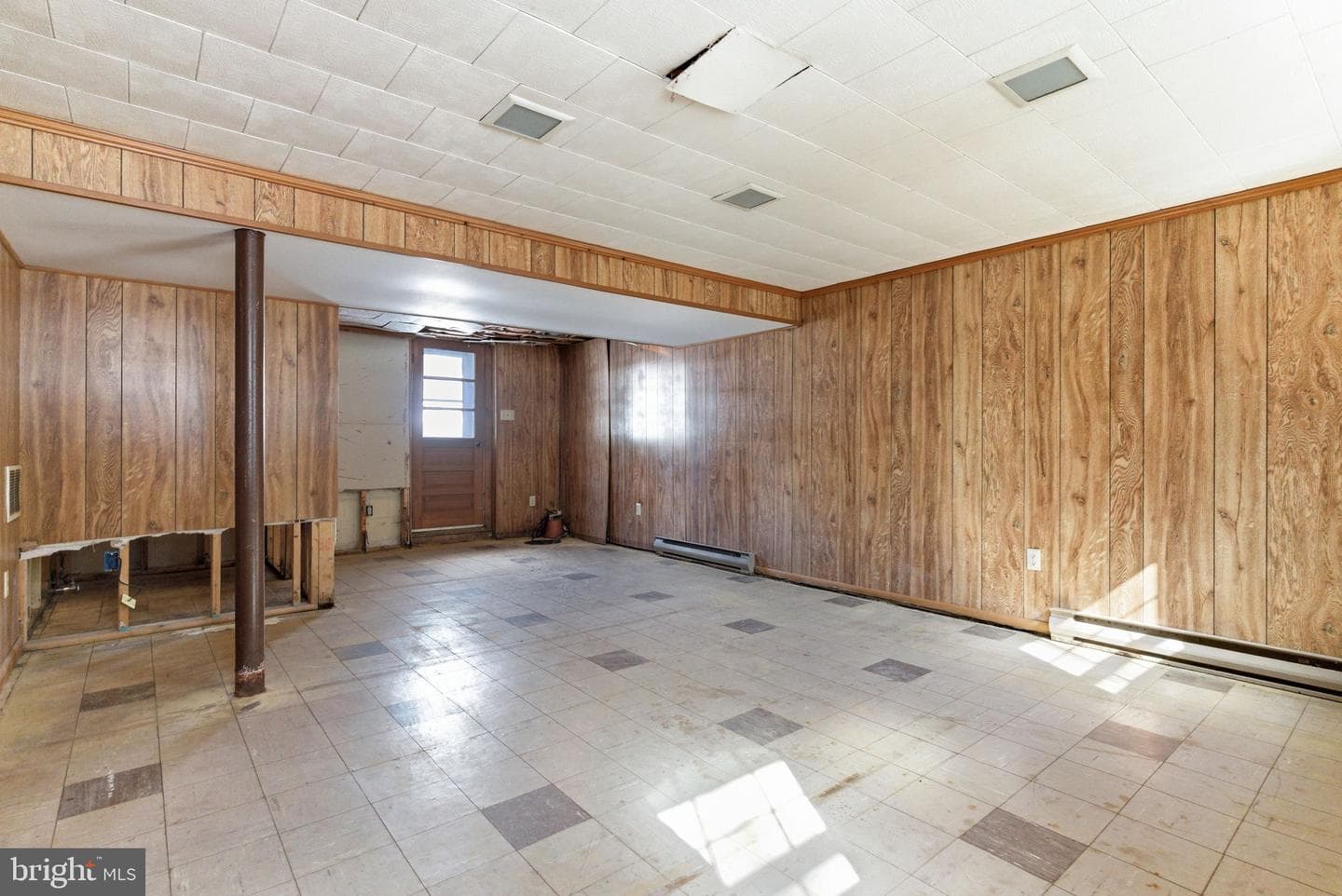 405 Sunset Drive photo 34