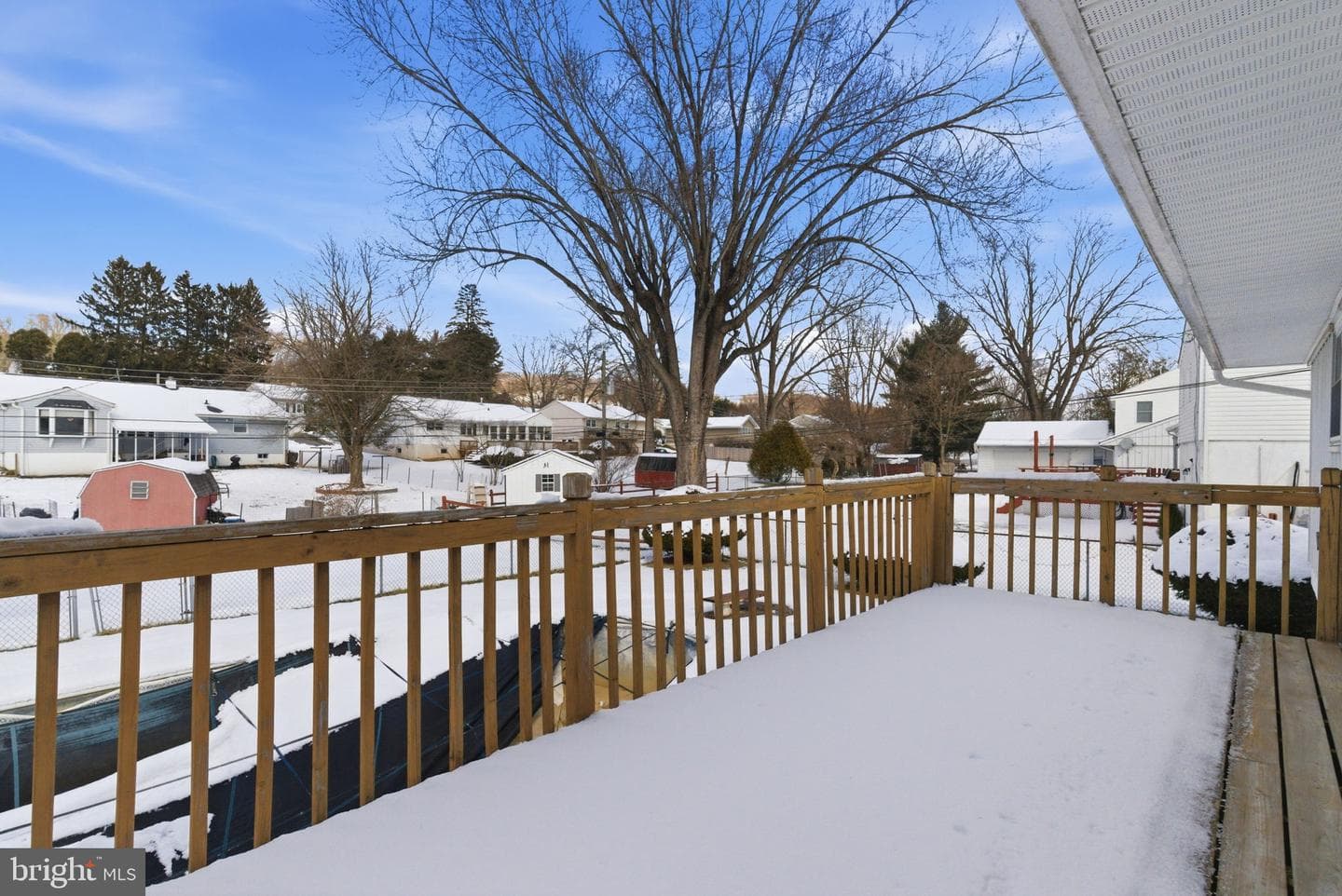 405 Sunset Drive photo 44