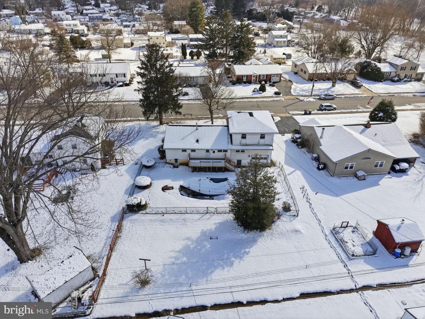 405 Sunset Drive photo 50