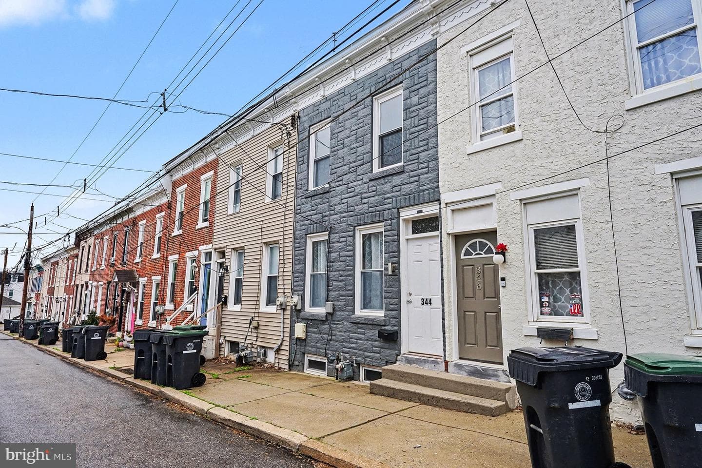 344 Grover Street photo 3
