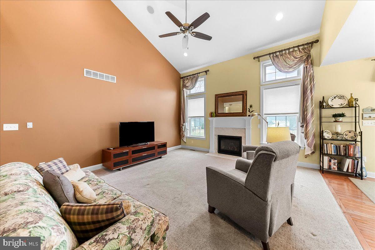 161 Candlewyck Drive photo 11