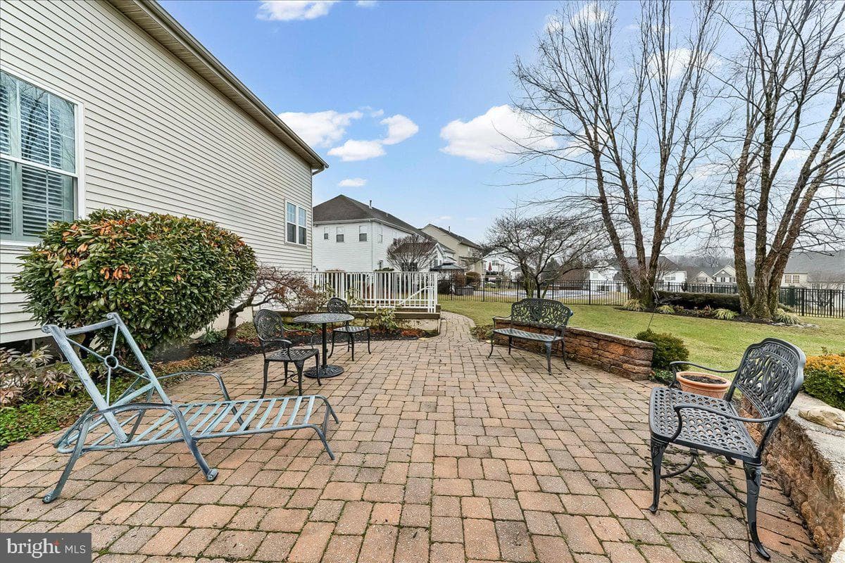 161 Candlewyck Drive photo 36