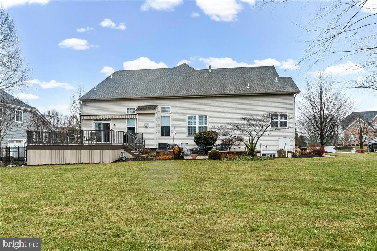 161 Candlewyck Drive photo 38