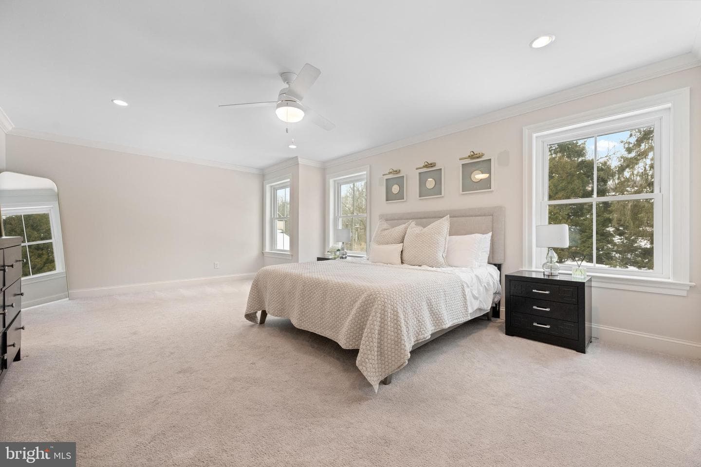 814 Newtown Road photo 21