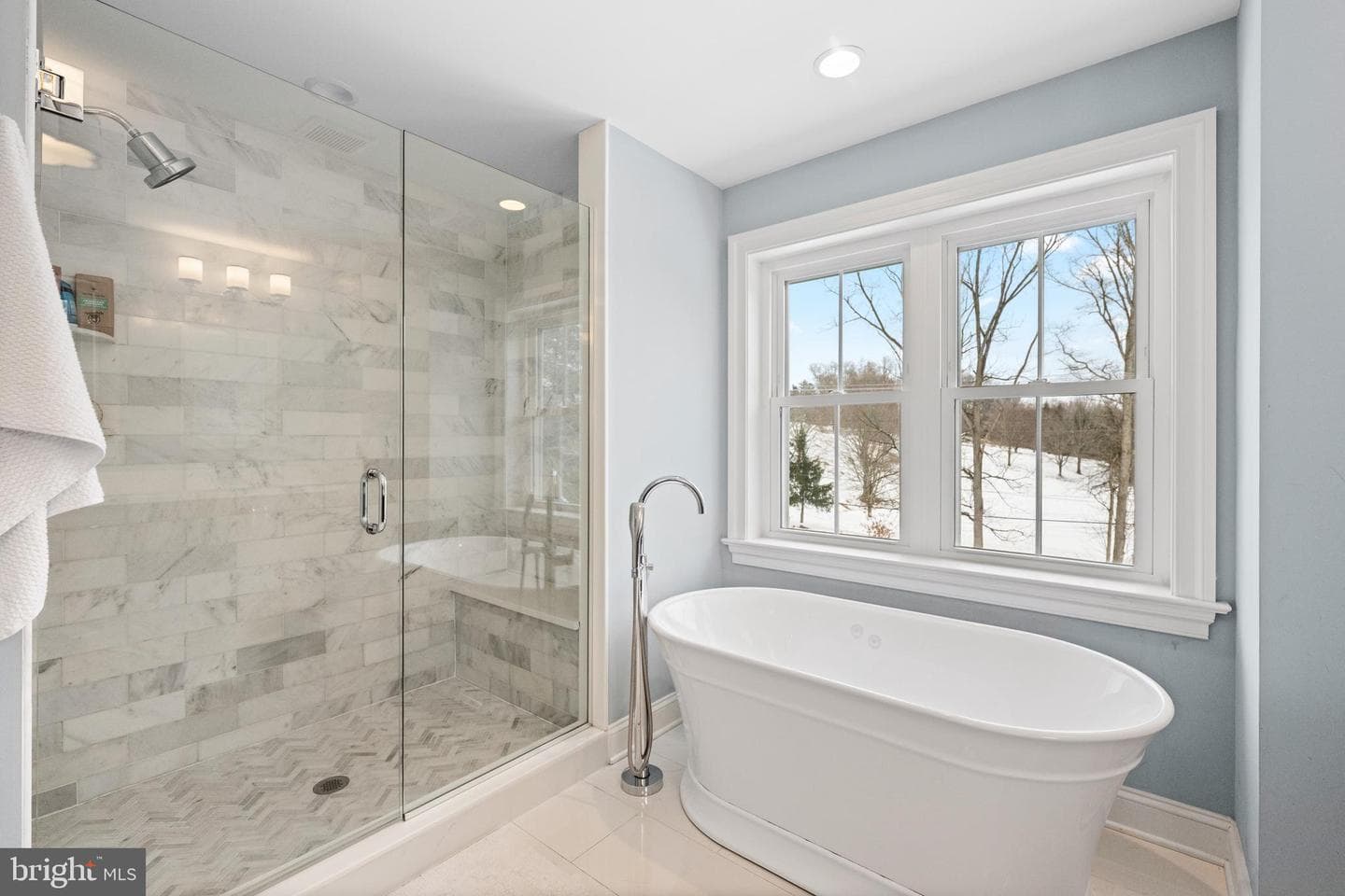 814 Newtown Road photo 23