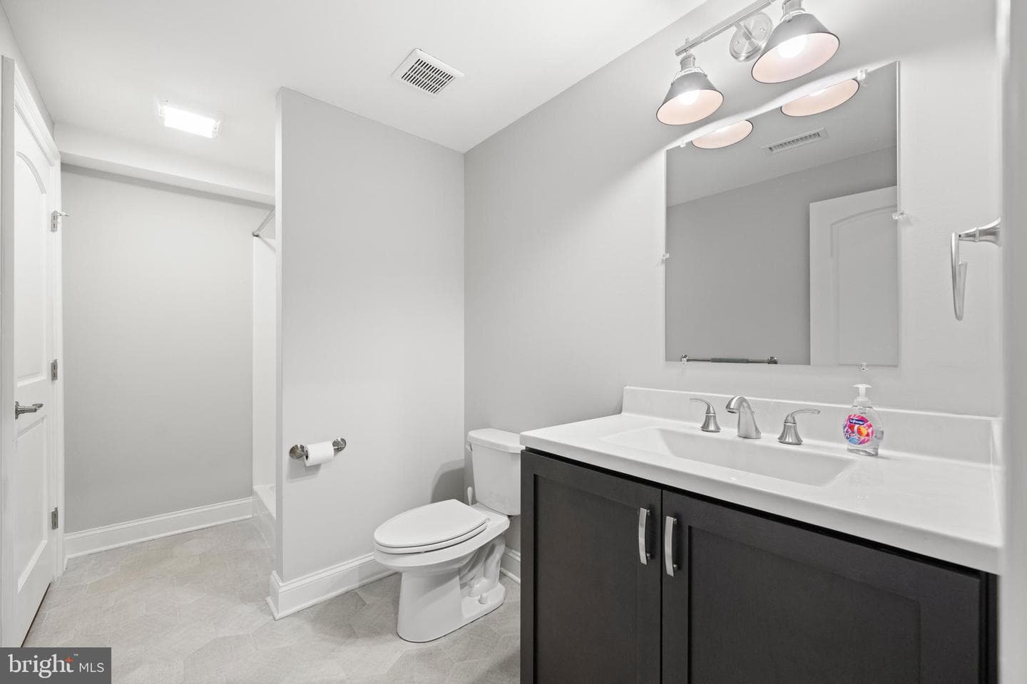814 Newtown Road photo 35