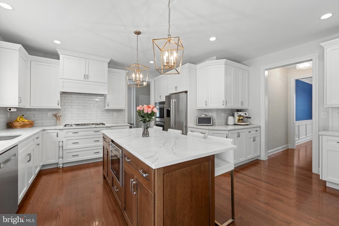 814 Newtown Road photo 9