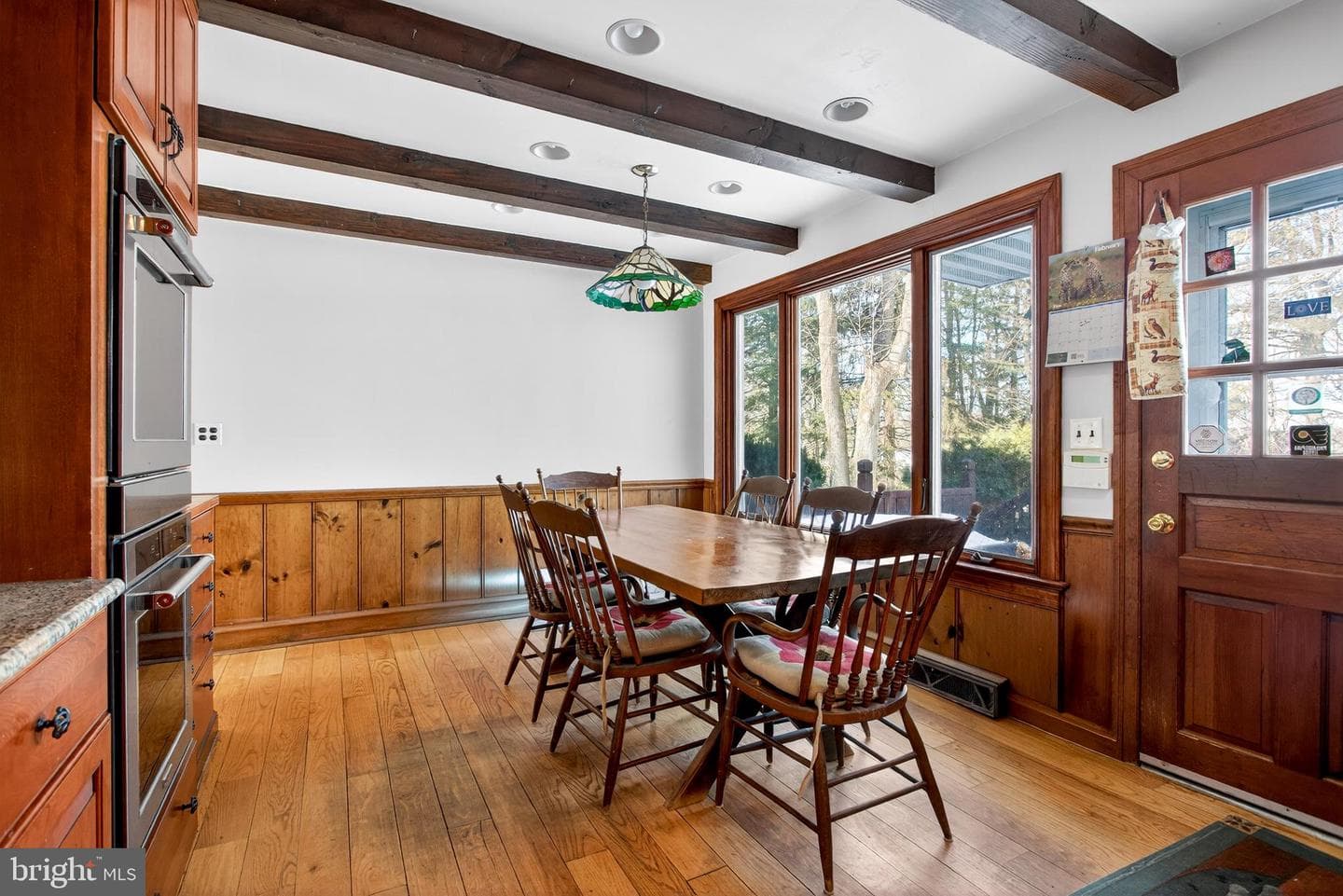 9 Foxchase Road photo 18