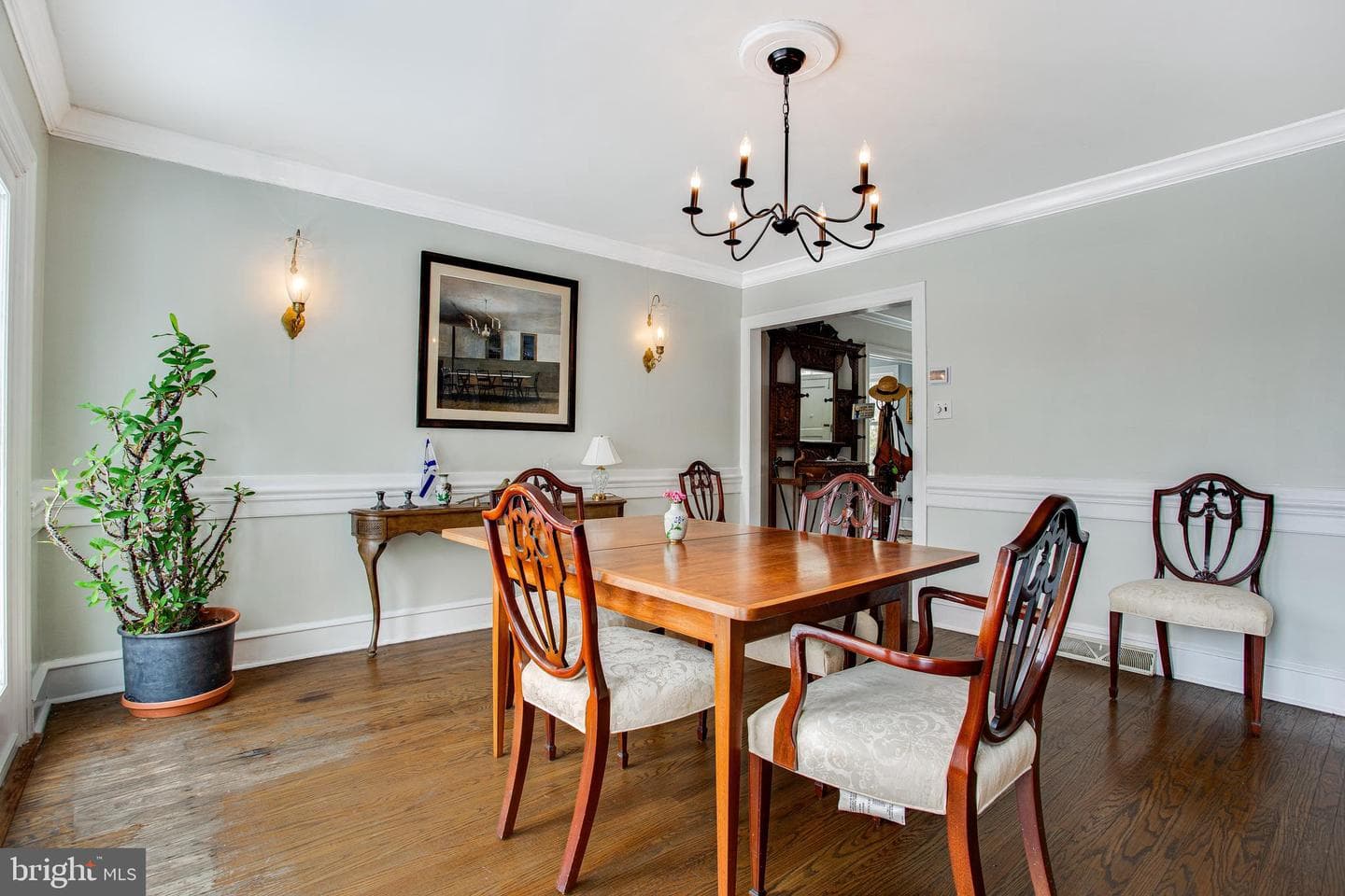 9 Foxchase Road photo 21