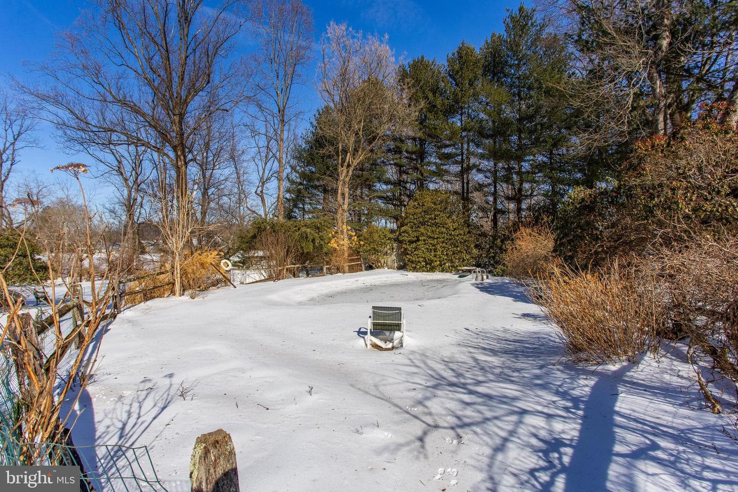9 Foxchase Road photo 62
