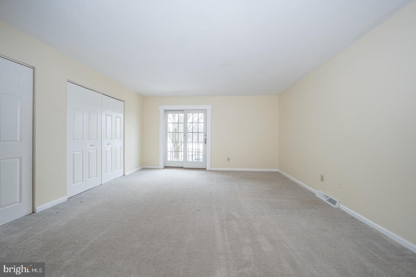 749 Bradford Terrace photo 18