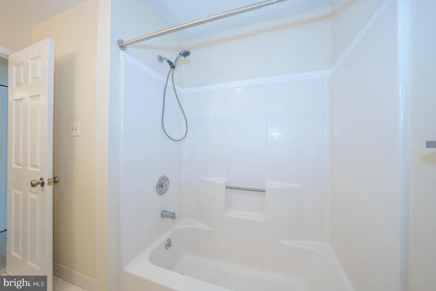 749 Bradford Terrace photo 24