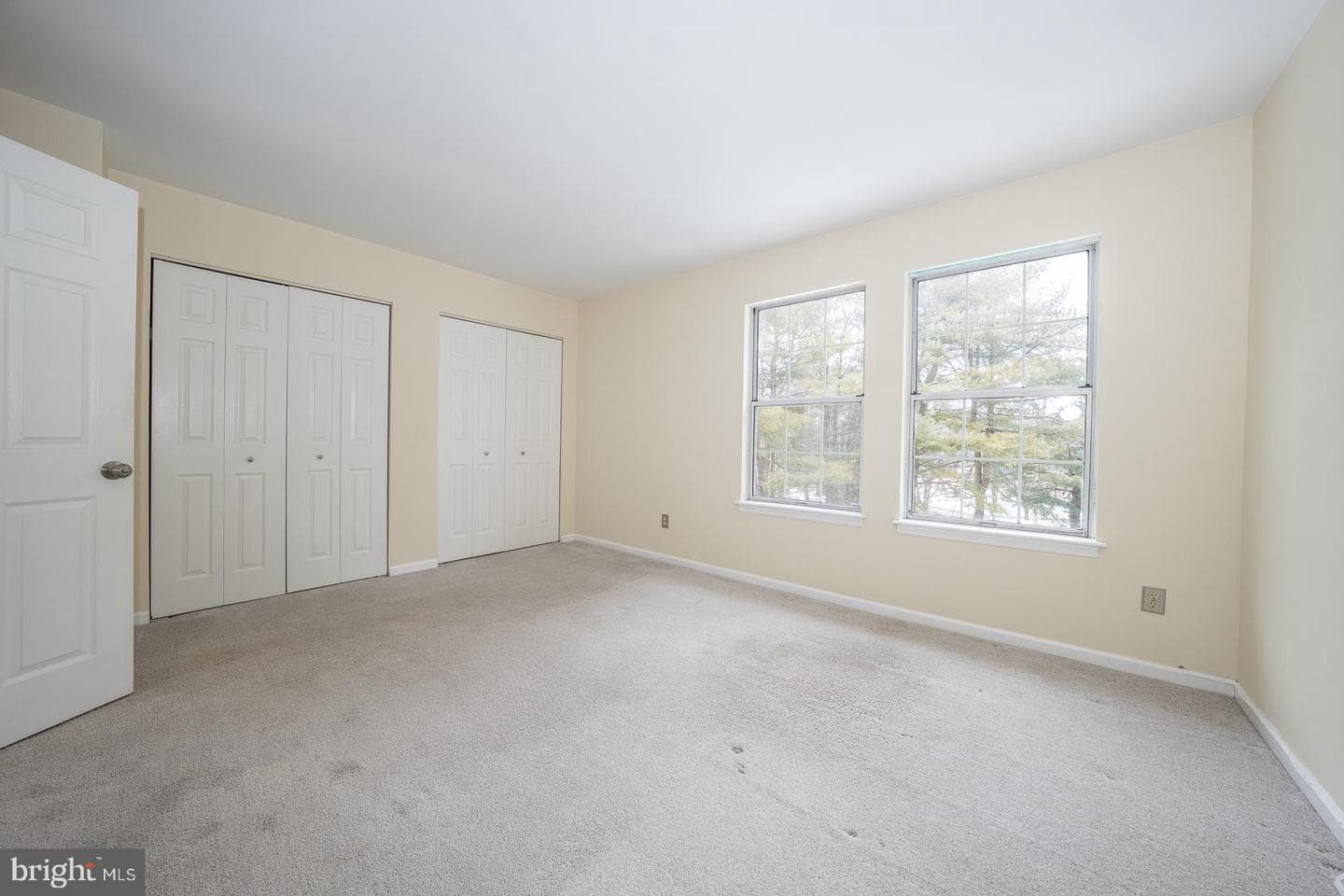 749 Bradford Terrace photo 25