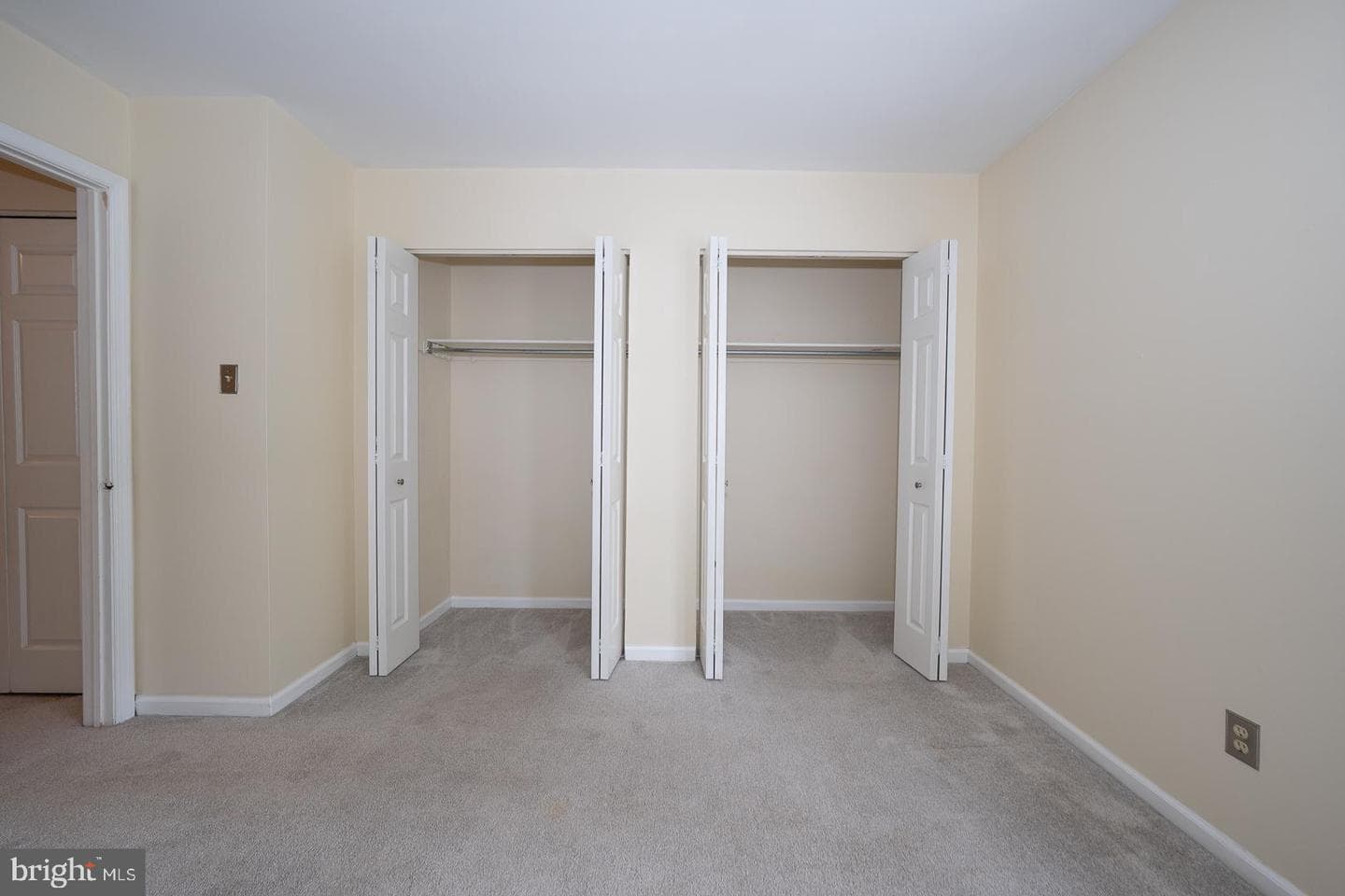 749 Bradford Terrace photo 26