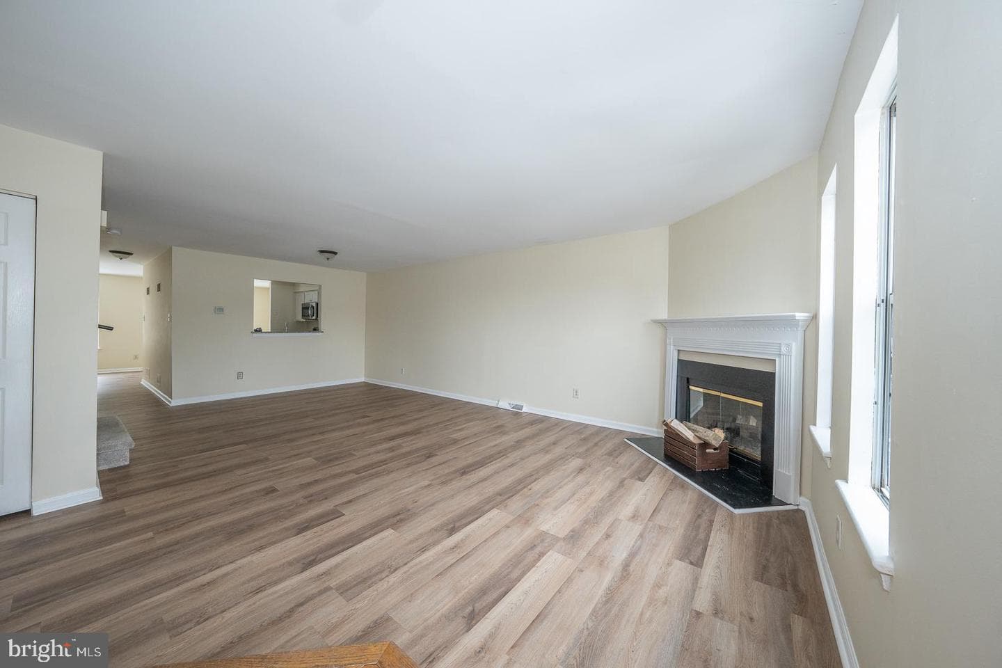 749 Bradford Terrace photo 3
