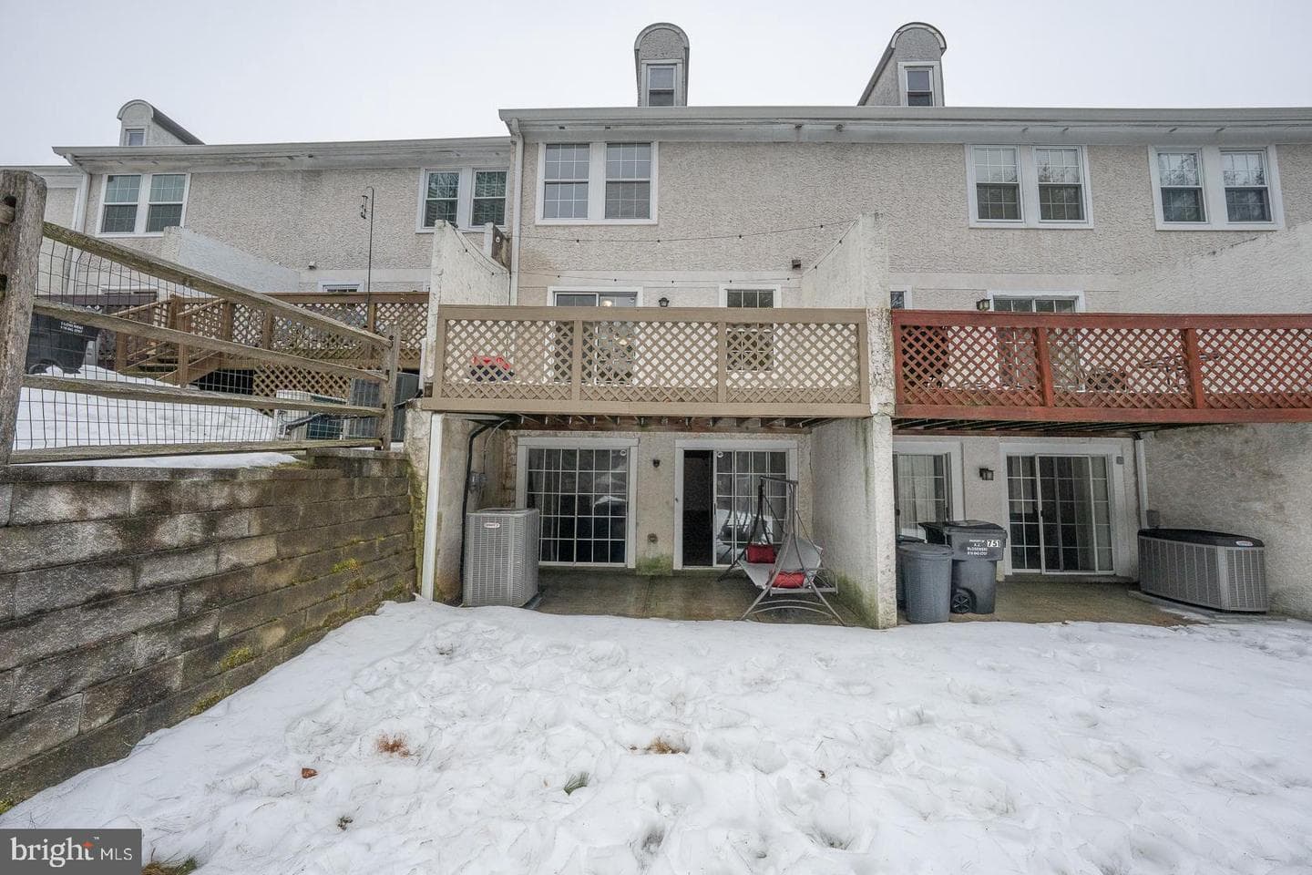 749 Bradford Terrace photo 34