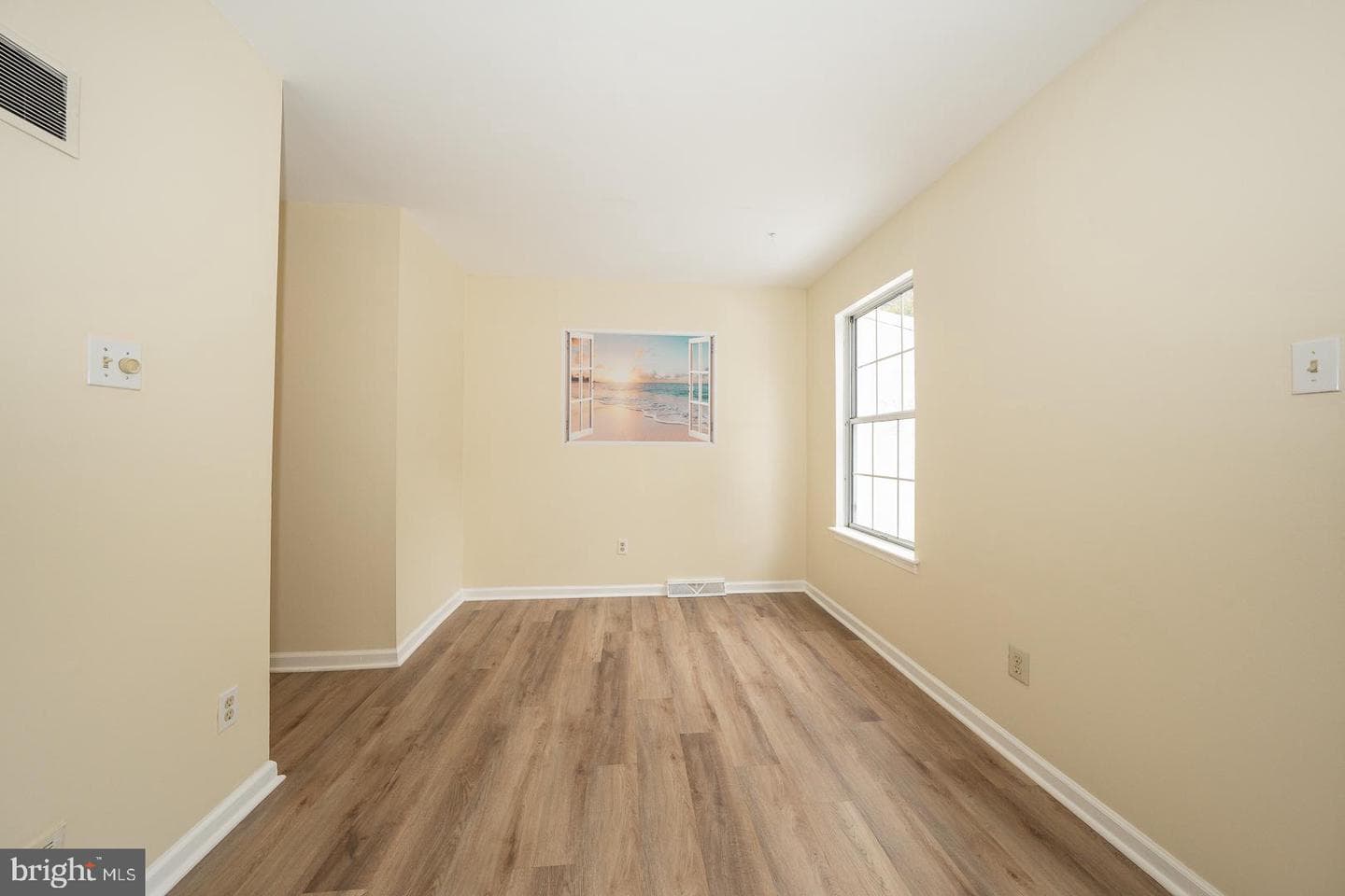 749 Bradford Terrace photo 9