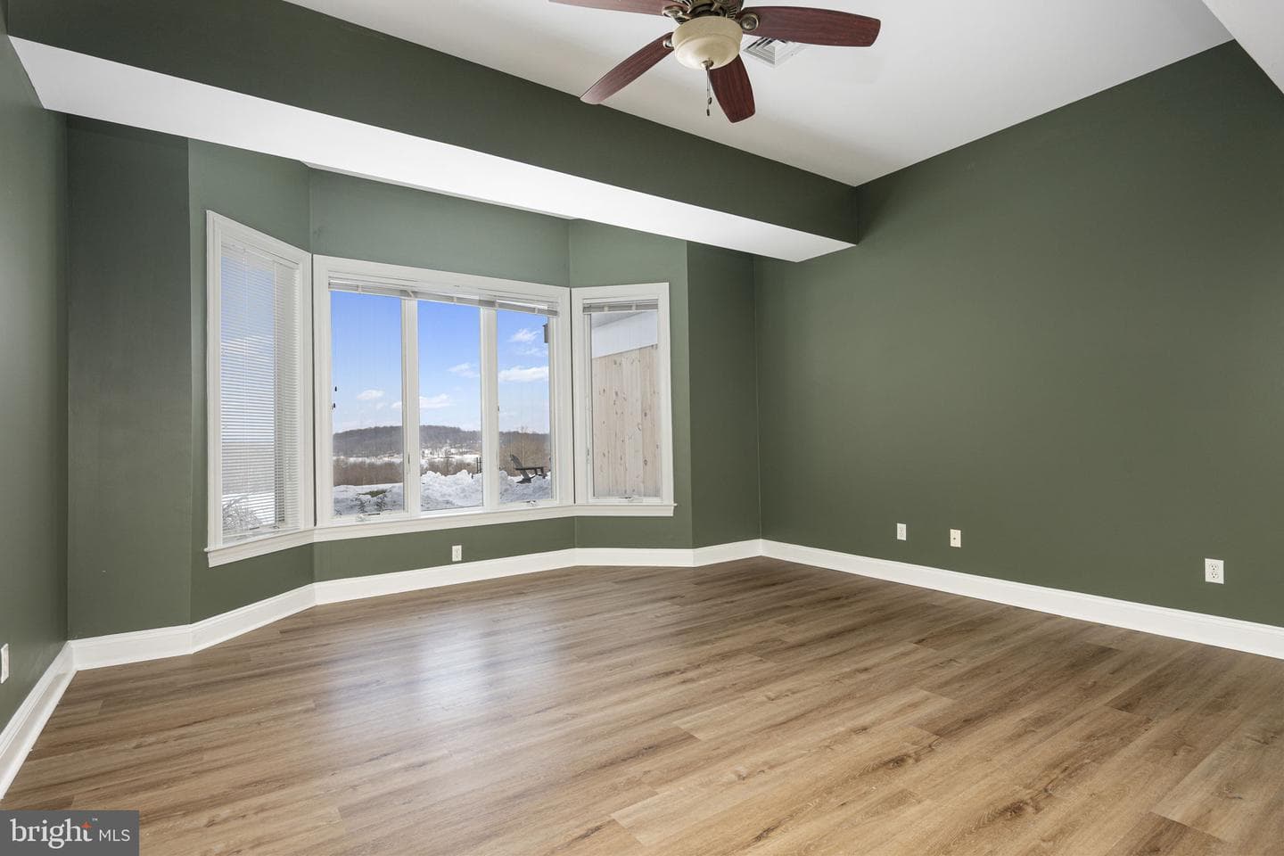 120 Lyndell Road photo 45