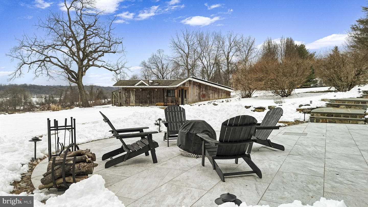 120 Lyndell Road photo 50